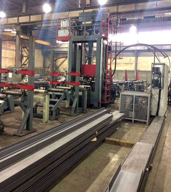 Corimpex BWM 2000-1000TC (2010 | б/у) – установка для сварки балок