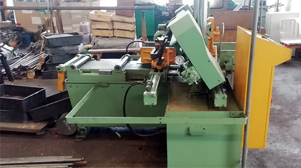 Cosen C-320NC (2012 | б/у) – станок ленточнопильный с ЧПУ