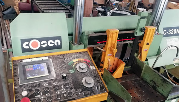 Cosen C-320NC (2012 | б/у) – станок ленточнопильный с ЧПУ